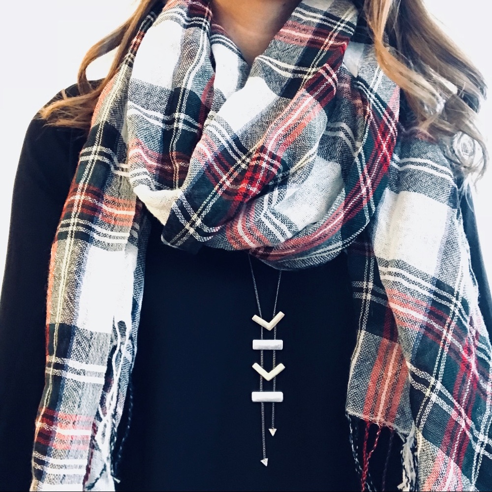 Red and green scarf